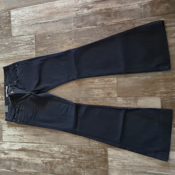 J BRAND "Lovestory" Low-Rise Bell Bottom jeans #722C032 dark denim 28x36L NWT - Picture 8 of 14
